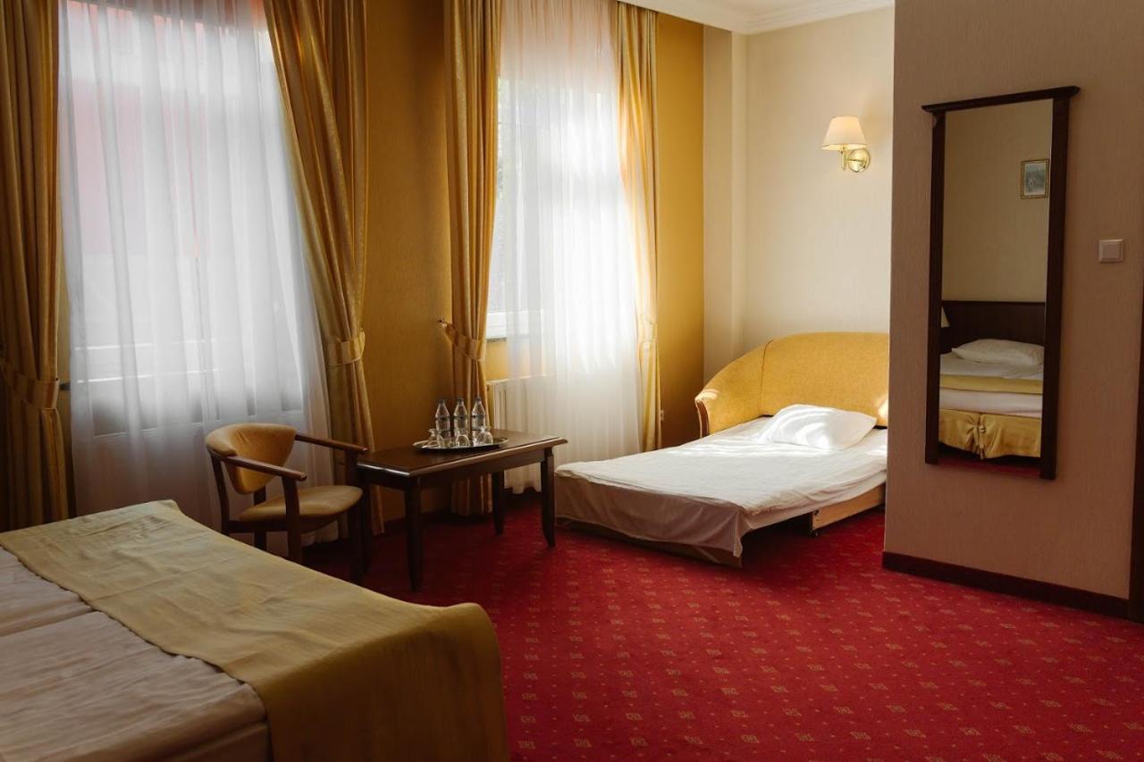 Hotel Jakub Sobieski Oława Eksteriør bilde